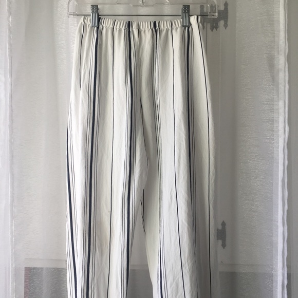 Brandy Melville striped pants - Picture 3 of 4